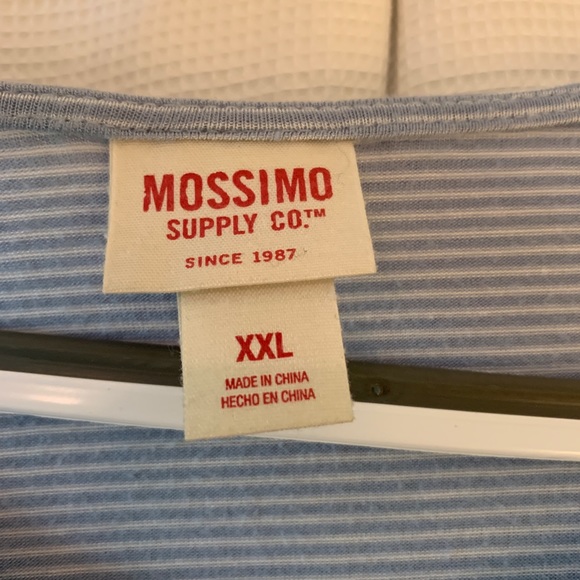 Mossimo tank - Picture 3 of 4